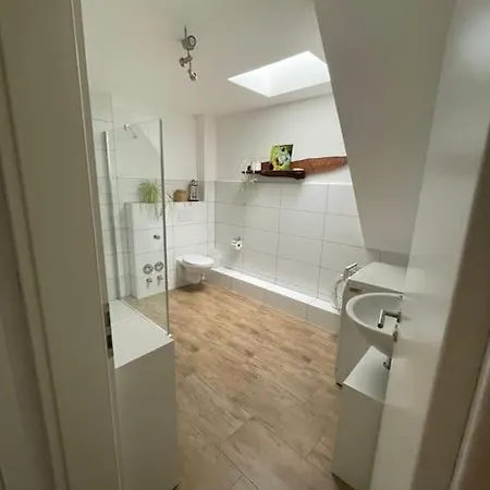 Apartment Schoene Fewo, Alt Trifft Auf Neu